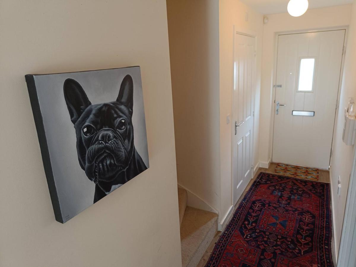 3 Bedroom Townhouse Near Bicester Village Exteriör bild