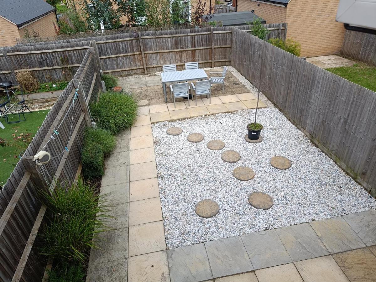 3 Bedroom Townhouse Near Bicester Village Exteriör bild