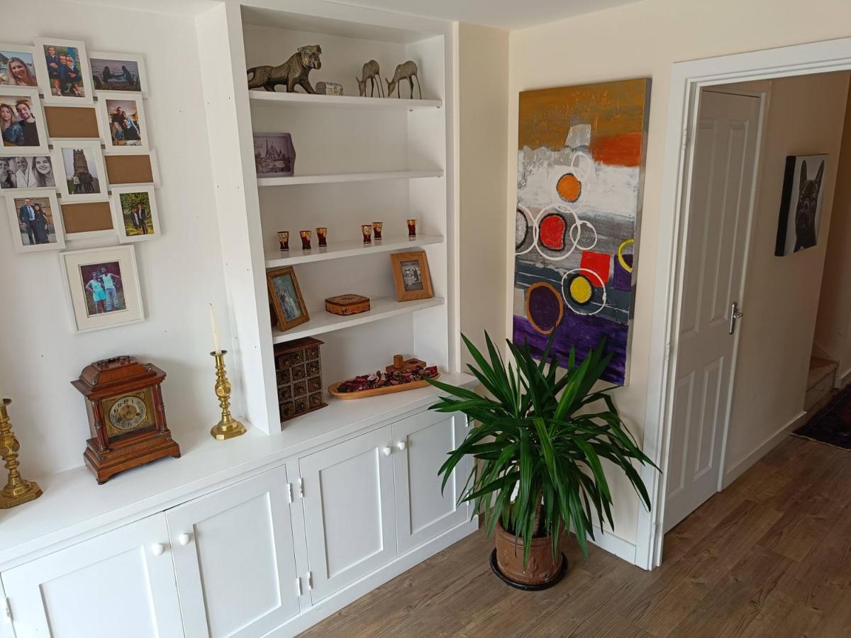 3 Bedroom Townhouse Near Bicester Village Exteriör bild