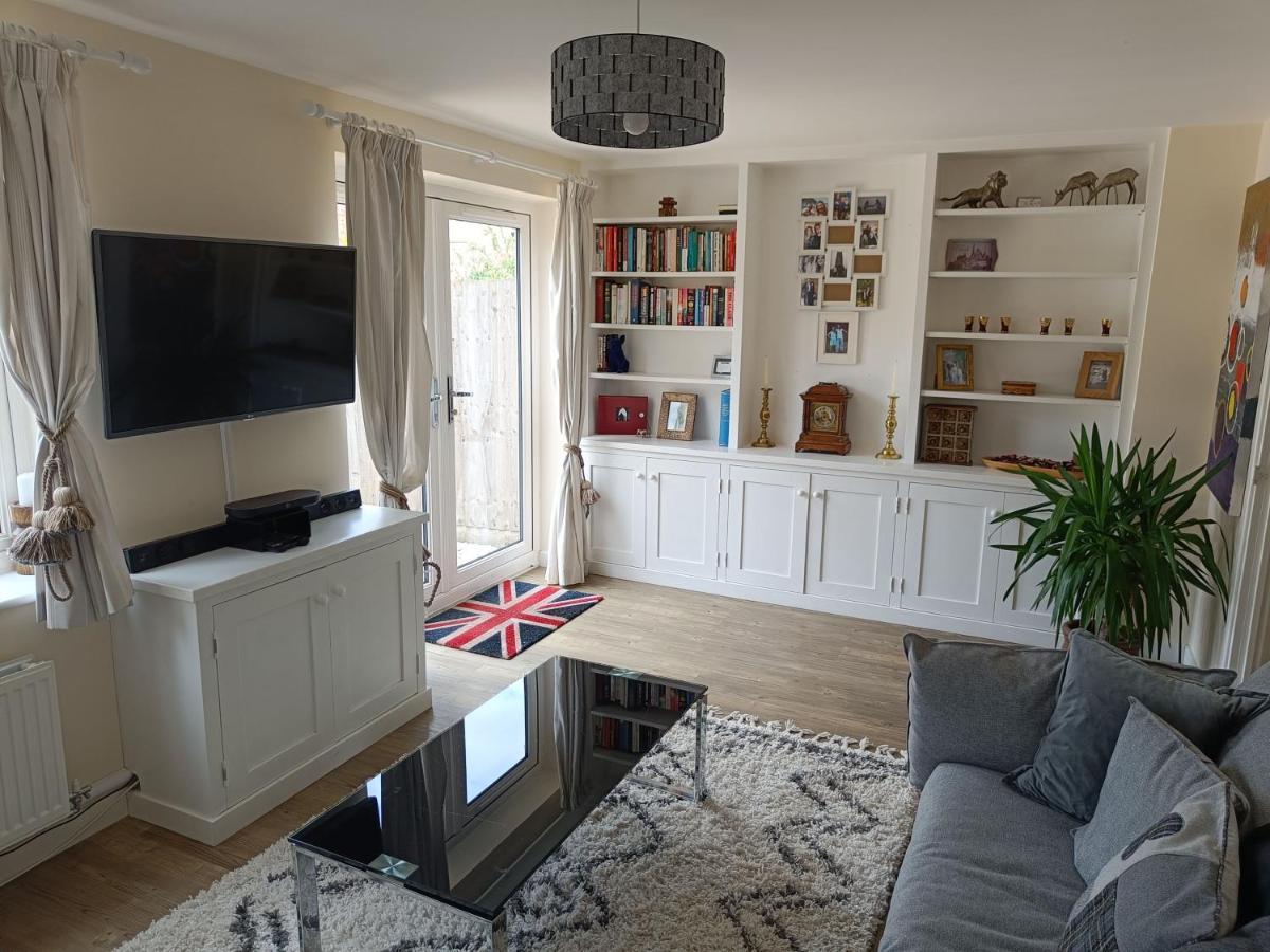 3 Bedroom Townhouse Near Bicester Village Exteriör bild