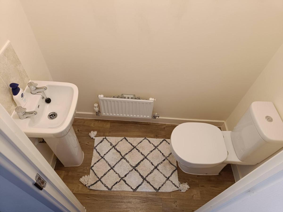 3 Bedroom Townhouse Near Bicester Village Exteriör bild